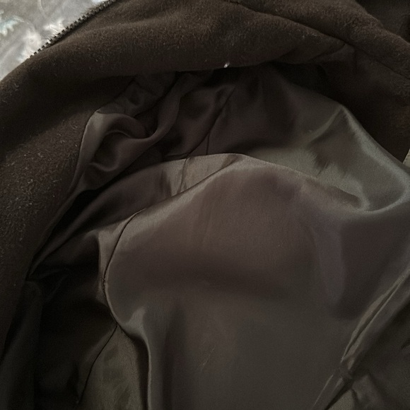 Croft & Borrow Women’s Faux Fur Wool Embroidered Jacket size Medium. - Picture 8 of 9